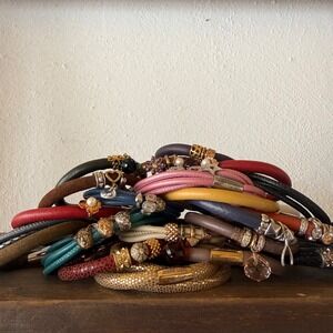 70pc Jesper Nielsen Endless Leather Wrap Bracelet Lot Y2K 25 Bracelets 45 Charms
